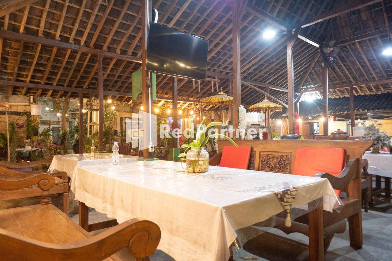 Hotel House Of Joy Sopalan Redpartner à Kalasan Extérieur photo