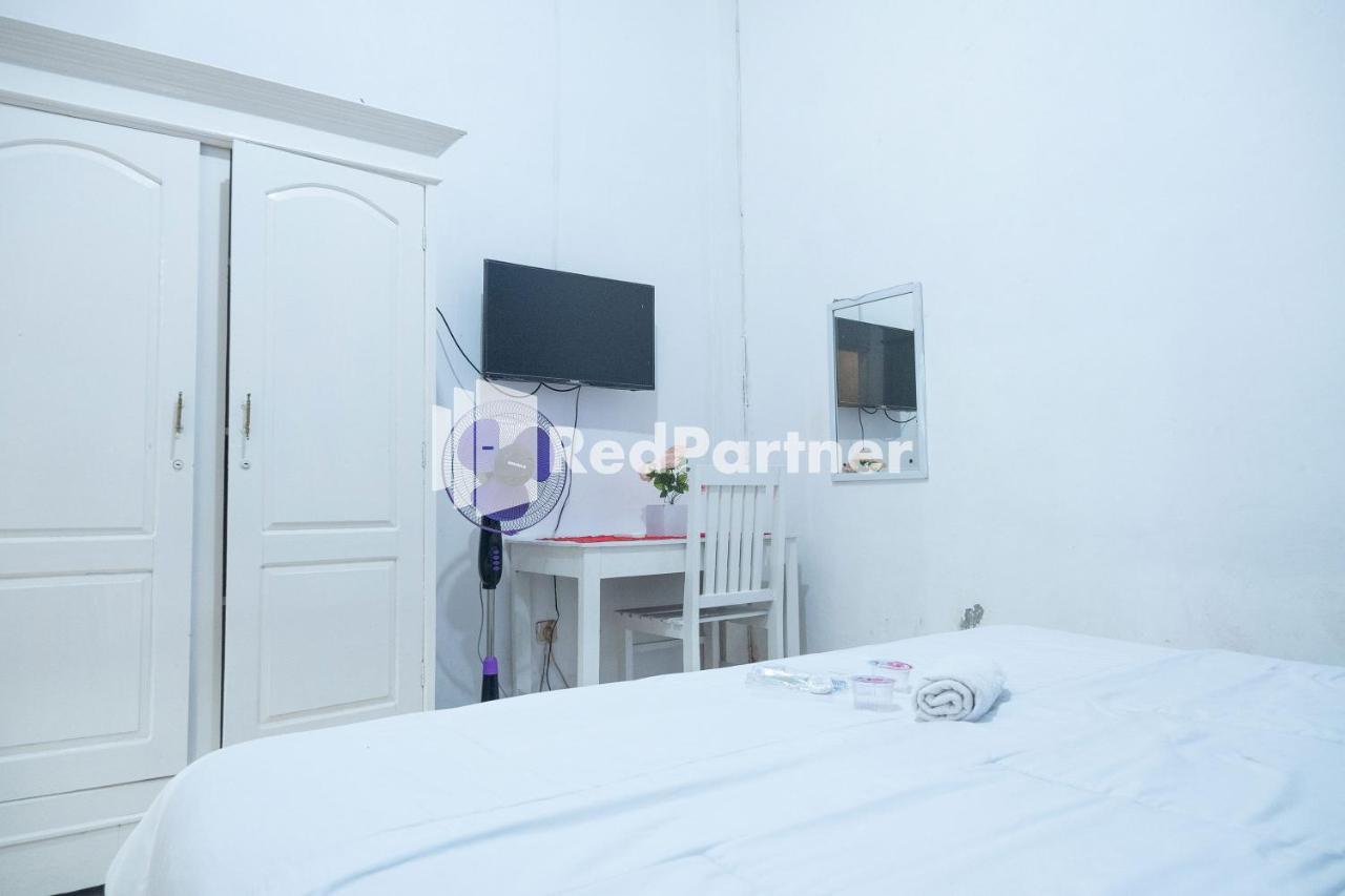 Hotel House Of Joy Sopalan Redpartner à Kalasan Extérieur photo